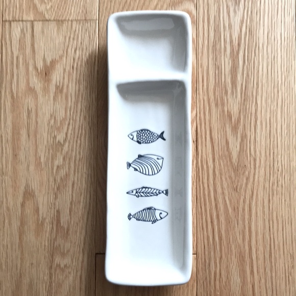 Sushi plate with lil’ fish design by Abbot - Picture 1 of 7